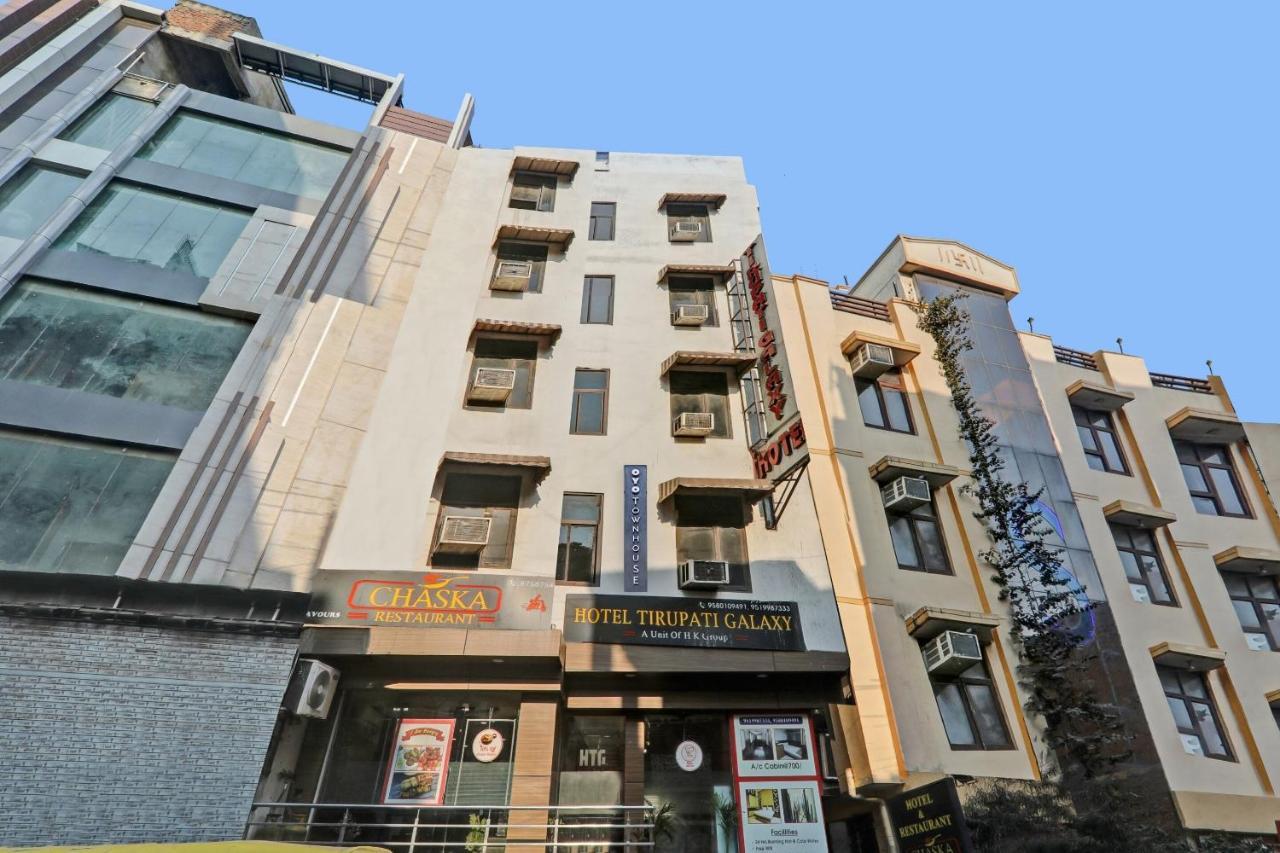 FabHotel Tirupati Galaxy Kanpur Bagian luar foto